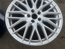 Laden Sie das Bild in den Galerie-Viewer, 1x Alufelge 19 Zoll 8.5&quot; 5x112 43ET Glanz Silber 4G9601025K Audi Rim Wheel