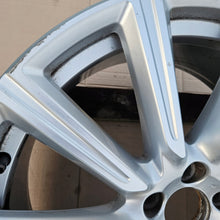 Load image into Gallery viewer, 1x Alufelge 20 Zoll 9.0" 5x108 38 5ET Glanz Silber 31362277 Volvo Xc90 Ii FEL2469841375he