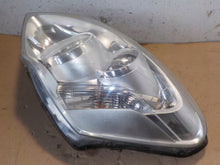 Laden Sie das Bild in den Galerie-Viewer, Frontscheinwerfer Iveco Daily I 086631109L Links Scheinwerfer Headlight SCH2242818401nb