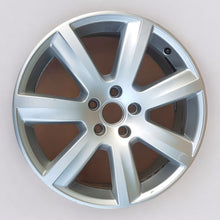 Load image into Gallery viewer, 1x Alufelge 18 Zoll 7.5&quot; 5x112 40ET Glanz Silber 601025AM VW Phaeton Rim Wheel