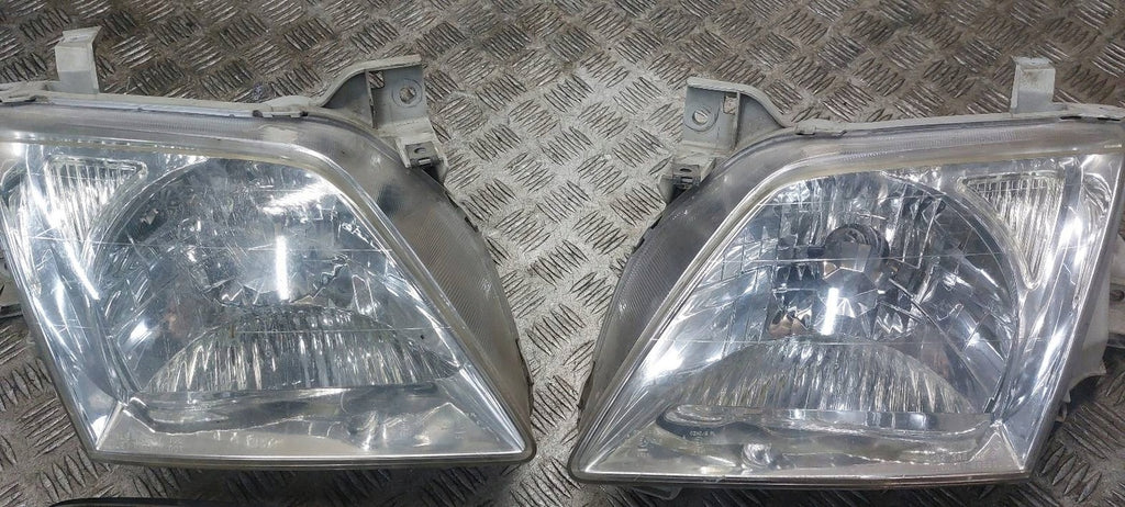 Frontscheinwerfer Mazda Mpv II Ein Satz Scheinwerfer Headlight