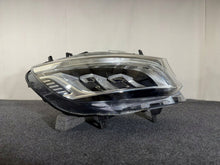 Laden Sie das Bild in den Galerie-Viewer, Frontscheinwerfer Mercedes-Benz Sprinter A9109067200 LED Rechts Headlight SCH1842961341tt