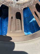 Load image into Gallery viewer, 1x Alufelge 15 Zoll 5.0" 4x100 46ET Glanz Mitsubishi Colt I Rim Wheel FEL3723168619ji