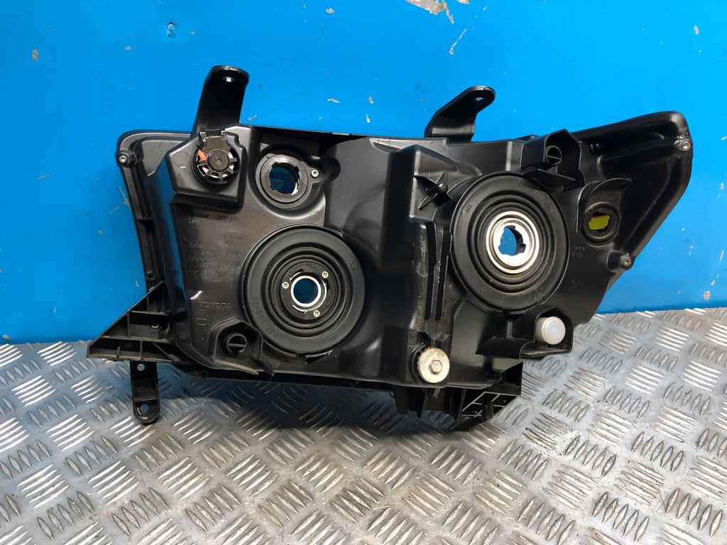 Frontscheinwerfer Toyota Tundra Rechts Scheinwerfer Headlight SCH2626708597mr