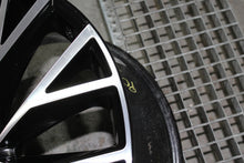 Load image into Gallery viewer, 1x Alufelge 22 Zoll 9.0" 5x108 43ET Glanz Schwarz 31454682 Volvo Xc60 Rim Wheel FEL5518762002aa