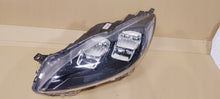 Laden Sie das Bild in den Galerie-Viewer, Frontscheinwerfer Ford Kuga I LV4B-13E015-FG Full LED Links Headlight SCH8271497205kn