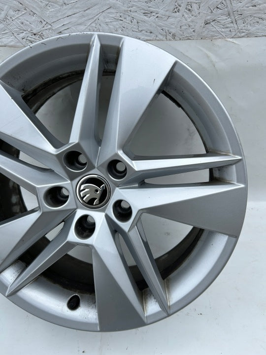 1x Alufelge 17 Zoll 6.5" 5x112 41ET Glanz 3V0601025BH Skoda Superb Iii Rim Wheel FEL2552036467en