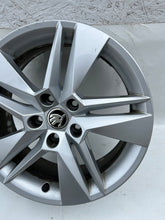 Laden Sie das Bild in den Galerie-Viewer, 1x Alufelge 17 Zoll 6.5" 5x112 41ET Glanz 3V0601025BH Skoda Superb Iii Rim Wheel FEL2552036467en