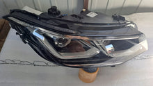 Laden Sie das Bild in den Galerie-Viewer, Frontscheinwerfer VW Tiguan 5NB941082C Rechts Scheinwerfer Headlight