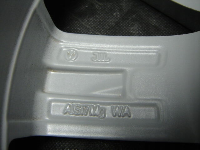 1x Alufelge 15 Zoll 6.0" 5x100 38ET Glanz Silber 6C0601025 VW Golf Polo FEL3833668564fb