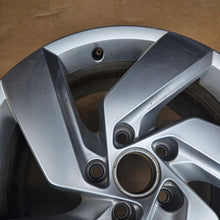Load image into Gallery viewer, 1x Alufelge 17 Zoll 7.5" 5x112 51ET 5H0601025E VW Golf Rim Wheel FEL3967425241sq