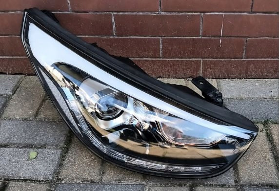 Frontscheinwerfer Hyundai Ix35 92102-2SXXX Rechts Scheinwerfer Headlight SCH9844099949ri