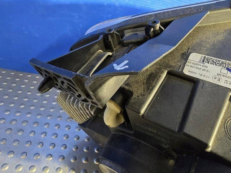 Frontscheinwerfer Renault Twingo III 260602593 260602593R LED Rechts oder Links SCH7179751862yc