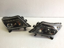 Laden Sie das Bild in den Galerie-Viewer, Frontscheinwerfer Mazda IV Navara D23 49001-D23 Full LED Ein Satz Headlight