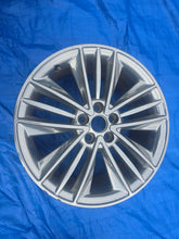 Load image into Gallery viewer, 1x Alufelge 18 Zoll 8.0" 5x108 55ET Glanz Silber JX7JC1B Ford Mondeo Rim Wheel FEL8043535368ep