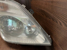 Load image into Gallery viewer, Frontscheinwerfer Mercedes-Benz Sprinter 24738200 Rechts Scheinwerfer Headlight SCH6757312974hr
