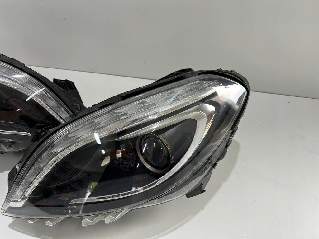 Frontscheinwerfer Mercedes-Benz A2468207761 Ein Satz Scheinwerfer Headlight SCH6082126066yu