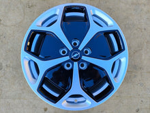 Laden Sie das Bild in den Galerie-Viewer, 1x Alufelge 17 Zoll 7.0" 5x115 38ET 9598436 Opel Ampera Rim Wheel FEL7964392953dz