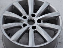 Load image into Gallery viewer, 1x Alufelge 18 Zoll 8.0&quot; 5x130 53ET 7P6601025B Audi Q7 Touareg Rim Wheel