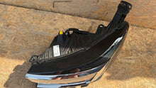Laden Sie das Bild in den Galerie-Viewer, Frontscheinwerfer Opel Grandland 9850145980 Full LED Links Headlight SCH1310824535cz