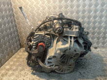 Laden Sie das Bild in den Galerie-Viewer, Getriebe Mercedes-Benz W177 K7B300 700422 7003702000 Automatikgetriebe