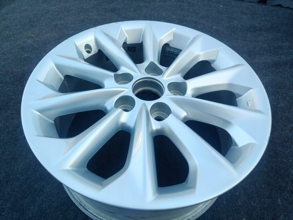 1x Alufelge 16 Zoll 7.0" 5x114.3 40ET Glanz Silber 42611-02R10 Toyota Corolla FEL2885336357iz