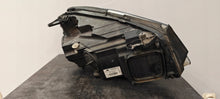 Laden Sie das Bild in den Galerie-Viewer, Frontscheinwerfer Mercedes-Benz W176 A1768203861KZ Links Scheinwerfer Headlight SCH9652046078zu