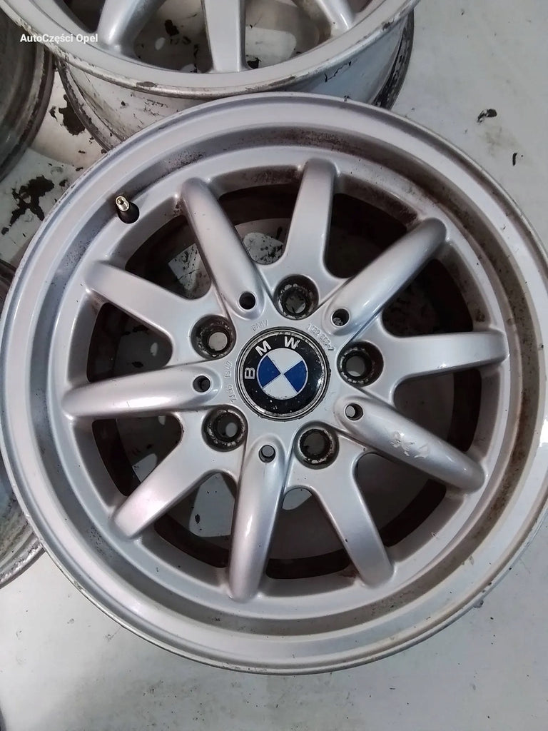 4x Alufelge 15 Zoll 5x120 1182608 BMW 3 E36 Rim Wheel