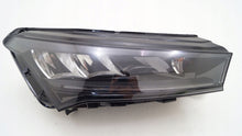 Laden Sie das Bild in den Galerie-Viewer, Frontscheinwerfer Skoda Enyaq 5LB94101681 LED Rechts Scheinwerfer Headlight