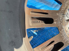 Load image into Gallery viewer, 1x Alufelge 15 Zoll 5.0" 4x100 46ET Glanz Mitsubishi Colt I Rim Wheel FEL3723168619ji