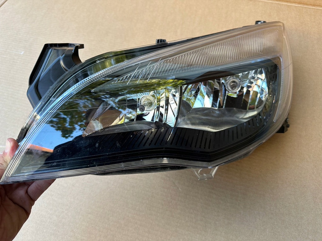 Frontscheinwerfer Opel Astra J 1EG010011-351 LED Links Scheinwerfer Headlight