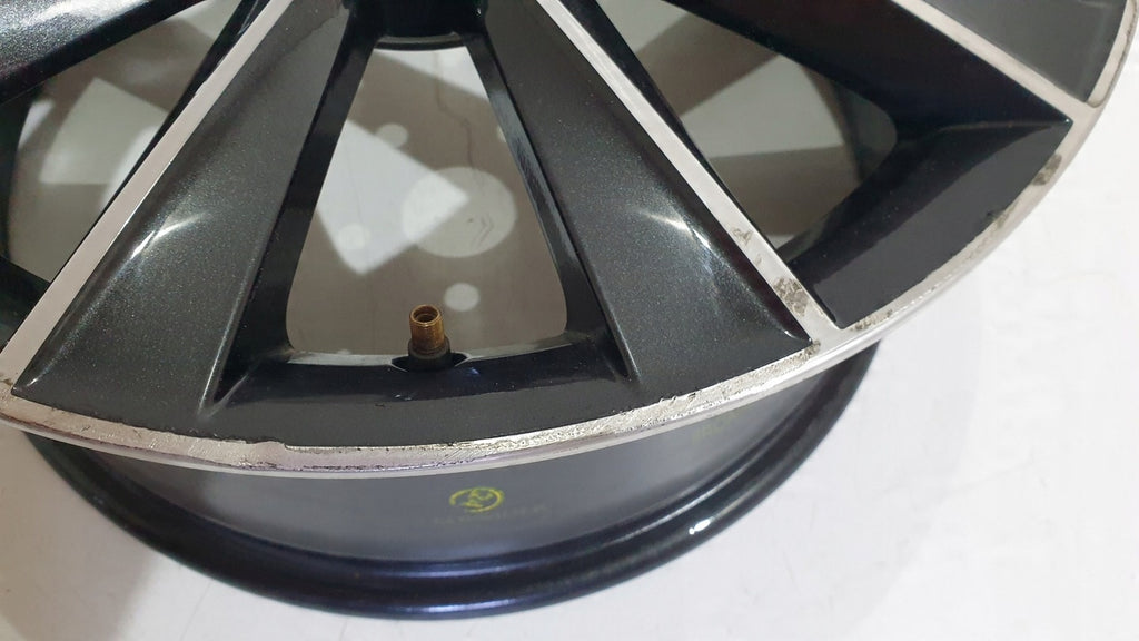 1x Alufelge 17 Zoll 7.0" 5x100 46ET 5JJ601025 Skoda Rapid Rim Wheel