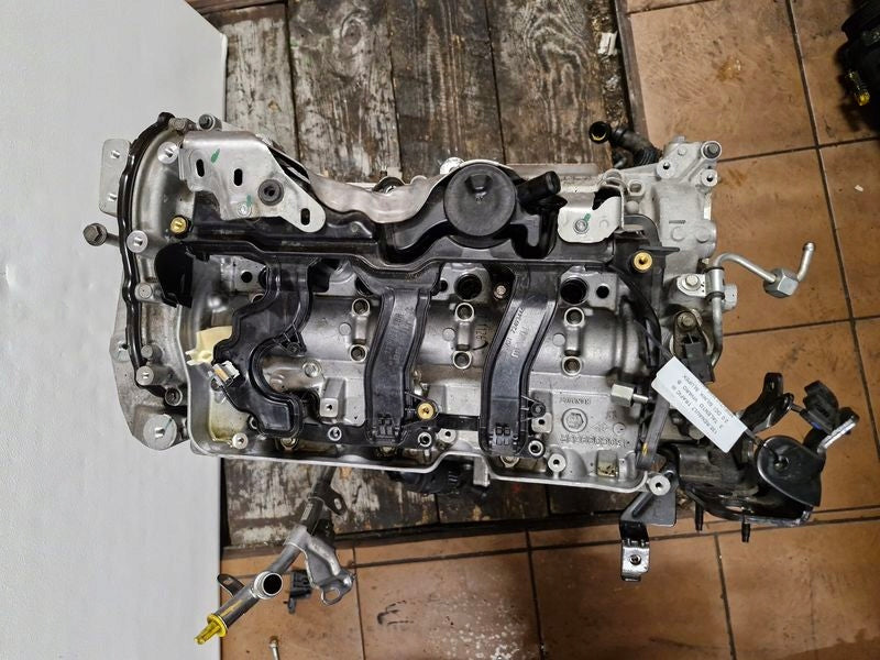 Motor Renault Trafic III M9R710 2.0 DCI Diesel Engine Unkomplett