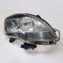 Load image into Gallery viewer, Frontscheinwerfer Mercedes-Benz W251 Xenon Rechts Scheinwerfer Headlight