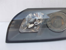 Laden Sie das Bild in den Galerie-Viewer, Frontscheinwerfer Volvo S40 31213179 0301198201 Ein Satz Scheinwerfer Headlight