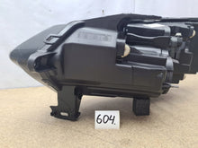 Laden Sie das Bild in den Galerie-Viewer, Frontscheinwerfer Dacia Sandero III Logan Jogger 260101940R Full LED Rechts