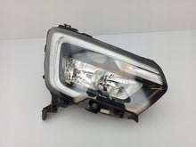 Laden Sie das Bild in den Galerie-Viewer, Frontscheinwerfer Renault Master 260105567R Rechts Scheinwerfer Headlight SCH5775811181ph