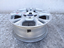 Laden Sie das Bild in den Galerie-Viewer, 1x Alufelge 15 Zoll Ford Fiesta I Rim Wheel FEL2793392015ar