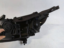 Laden Sie das Bild in den Galerie-Viewer, Frontscheinwerfer Peugeot 2008 I 9814739580 Rechts Scheinwerfer Headlight