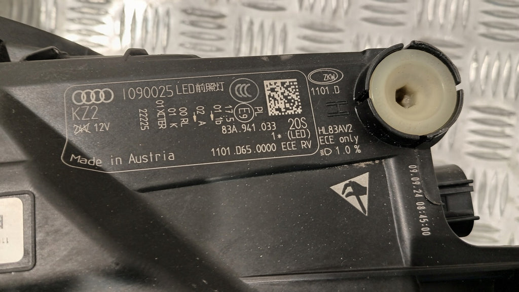 Frontscheinwerfer Audi Q3 83A941033 LED Links Scheinwerfer Headlight SCH1890891098ea