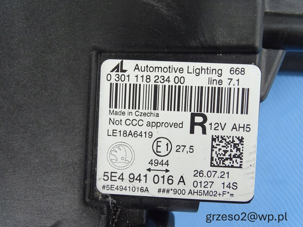 Frontscheinwerfer Skoda Octavia IV 5E4941016A Full LED Rechts Headlight SCH6258174770rl
