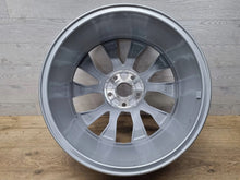 Laden Sie das Bild in den Galerie-Viewer, 1x Alufelge 18 Zoll 8.0" 5x112 44ET Glanz 3P0601025E Skoda Superb Rim Wheel FEL6708715541sr