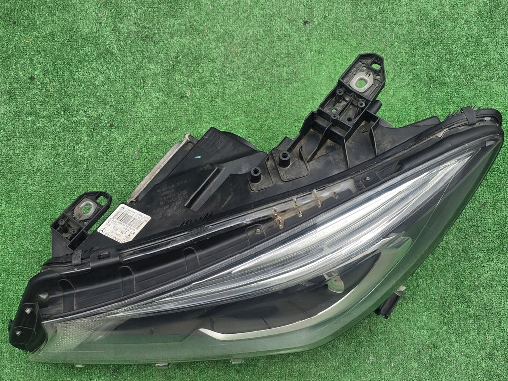 Frontscheinwerfer Mercedes-Benz Cla A1179065100 Links Scheinwerfer Headlight SCH9759060637ve