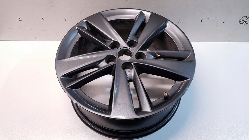 1x Alufelge 17 Zoll 7.0" 5x108 42ET Glanz Graphit YP00064180 Opel Grandland X