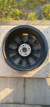 Load image into Gallery viewer, 1x Alufelge 16 Zoll 6.5" 4x100 37ET 403003666R Dacia Sandero Clio I 5 1 FEL8882371180cb