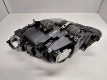Laden Sie das Bild in den Galerie-Viewer, Frontscheinwerfer BMW F10 7203252 Xenon Rechts Scheinwerfer Headlight SCH2449854665iy