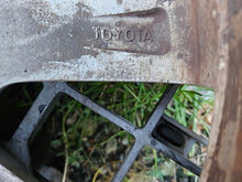 Laden Sie das Bild in den Galerie-Viewer, 1x Alufelge 17 Zoll 7.0&quot; 5x114.3 Toyota Avensis Verso Rim Wheel