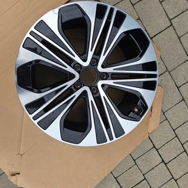1x Alufelge 19 Zoll 9.5