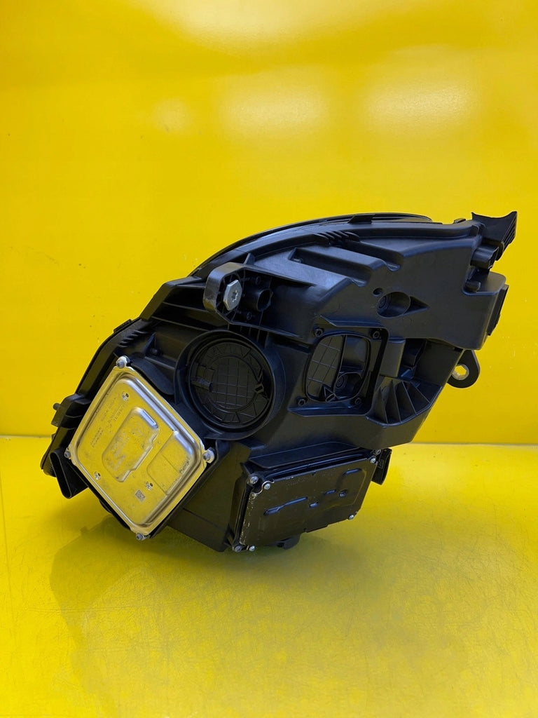 Frontscheinwerfer Mercedes-Benz A2149066102 LED Ein Stück (Rechts oder Links) SCH5882579001hv