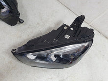 Laden Sie das Bild in den Galerie-Viewer, Frontscheinwerfer Mercedes-Benz Gle A1679065508 LED Ein Satz Headlight SCH8210834588ox
